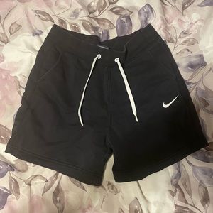 Nike black gym shorts size extra small